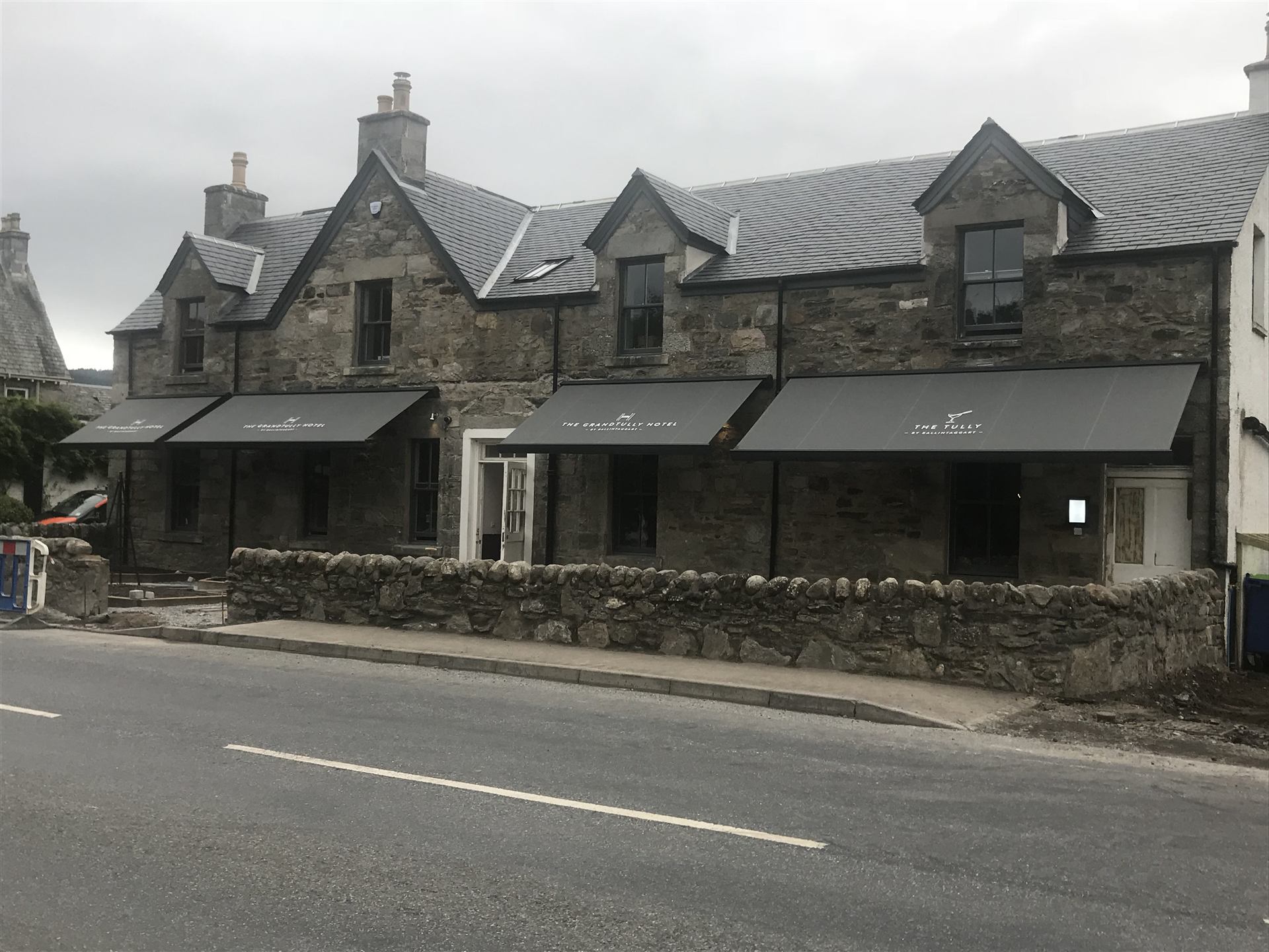 Commercial Awning for Cafe